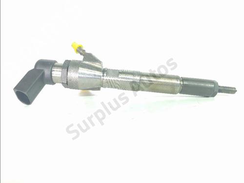 injector-renault-megane-iv-hatchback-b9amn_-2015-35719775 main image