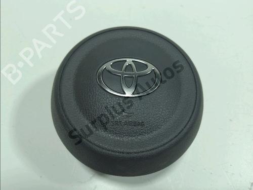 Used Driver airbag Driver airbag TOYOTA YARIS CROSS (MXP_) 1.5 Hybrid (MXPJ10) (116 hp) 36764725 36764725