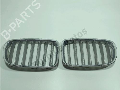 Calandre Calandre BMW X1 (E84) xDrive 23 d (204 hp) 36593222 36593222