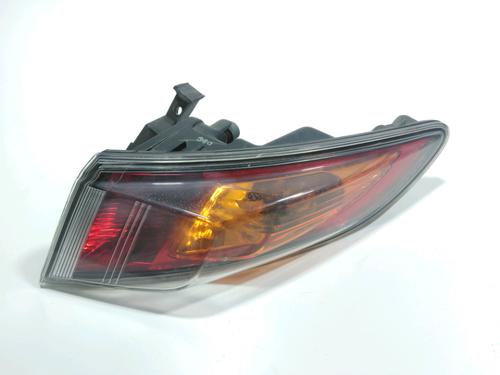 Højre baglygte HONDA CIVIC VIII Hatchback (FN, FK) 2.2 CTDi (FK3) (140 hp) 28268475