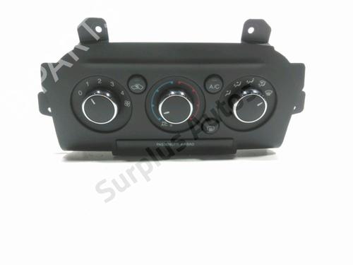 Used Climate control FORD KA+ III (UK, FK) 1.2 Ti-VCT (85 hp) 28228077