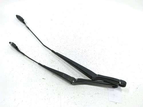 Used Front windshield wiper arm SKODA SUPERB II (3T4) 2.0 TDI (140 hp) 31007546