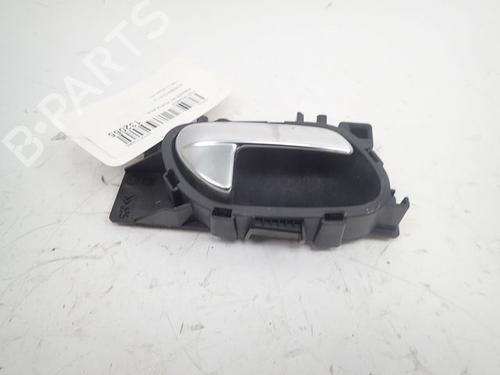 Front left interior door handle CITROËN C3 II (SC_) 1.2 VTi 82 | BP30996330I13 - Image 2
