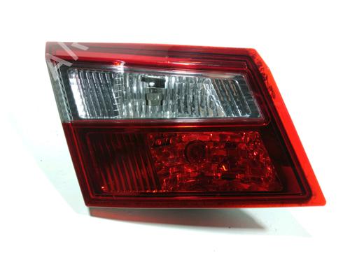 Venstre baglygte bagklap RENAULT LATITUDE (L70_) 2.0 dCi 150 (L70H) (150 hp) 28268002