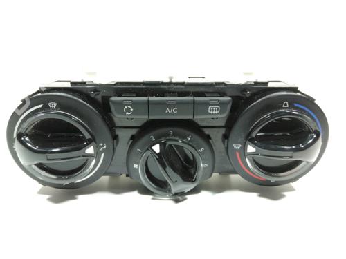 Used Climate control PEUGEOT 208 I (CA_, CC_) 1.2 VTI 82 (82 hp) 28227583