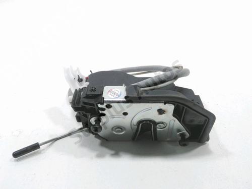 Venstre fortil lås BMW 1 (E87) 118 d (143 hp) 30998679