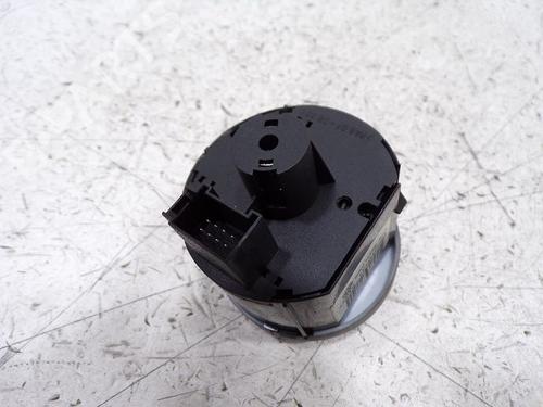 Headlight switch VW EOS (1F7, 1F8) 2.0 TDI | BP37767499I24 - Image 2