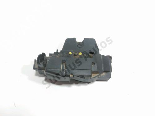 Used Tailgate lock CITROËN C4 CACTUS 1.6 BlueHDi 100 (99 hp) 28260831