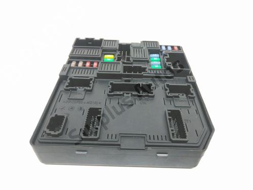 Used Electronic module Electronic module RENAULT MEGANE IV Hatchback (B9A/M/N_) 1.6 TCe 165 (165 hp) 33686211 33686211