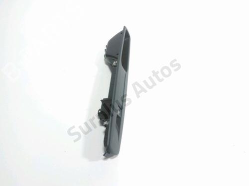 Used Right front window switch RENAULT MEGANE III Grandtour (KZ0/1) 1.5 dCi (KZ0C, KZ1A) (90 hp) 28238869