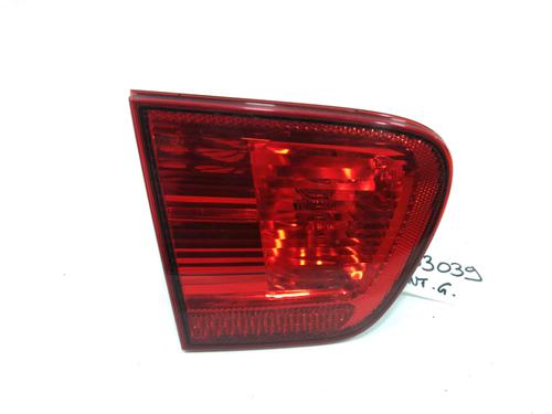 Used Left tailgate light Left tailgate light 31005894 31005894