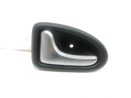 Used Rear left interior door handle Rear left interior door handle 31000021 31000021