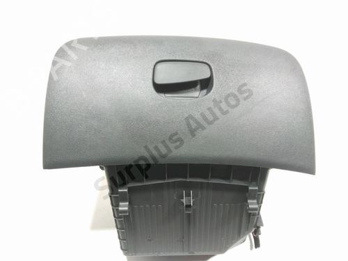 Used Glove box RENAULT CLIO IV (BH_) 1.2 16V (73 hp) 28231513