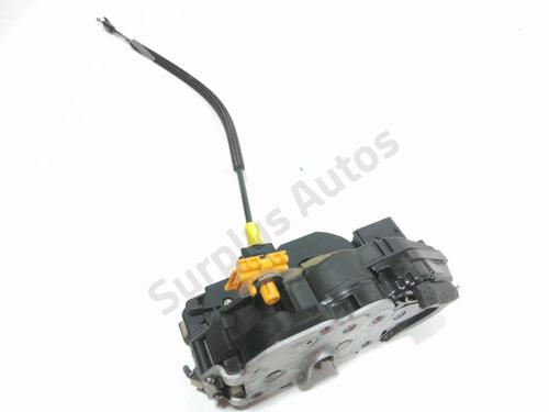 Used Rear left lock Rear left lock CHEVROLET TRAX 1.7 TD (131 hp) 40214102 40214102