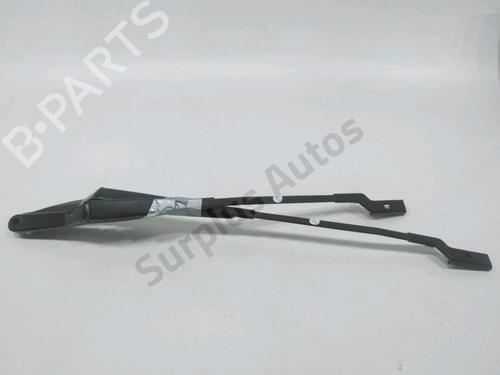Used Front windshield wiper arm Front windshield wiper arm 37871163 37871163