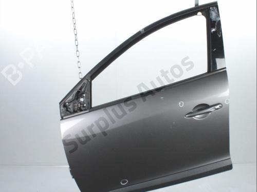 Used Left front door RENAULT MEGANE III Hatchback (BZ0/1_, B3_) 1.5 dCi (BZ09, BZ0D, BZ1W, BZ29, BZ14) (110 hp) 31608062