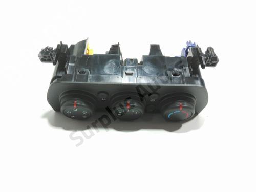 Used Climate control Climate control 37767353 37767353