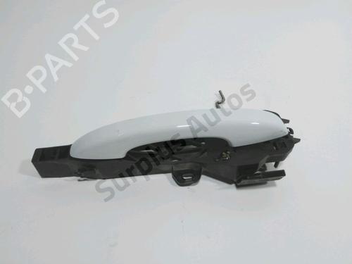 Używane Klamka zewnętrzna drzwi przednich prawych DACIA SANDERO III 1.0 TCe 90 (91 hp) 30086416