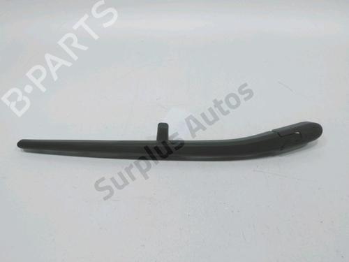 Used Rear windshield wiper arm Rear windshield wiper arm 31007456 31007456