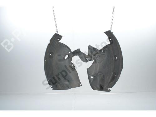 wheel-arch-renault-megane-iii-hatchback-bz01_-b3_-2008-33568699 main image