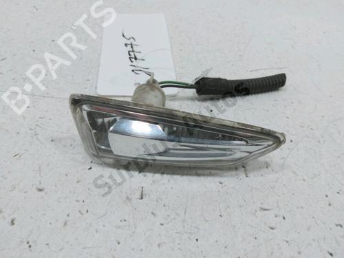 Used Right side indicator OPEL ZAFIRA TOURER C (P12) 2.0 CDTi (75) (130 hp) 31005451