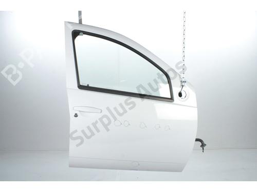 right-front-door-dacia-duster-hs_-2010-2011-2012-2013-2014-2015-2016-2017-2018-32976102 main image