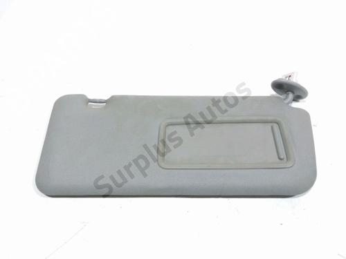 right-sun-visor-toyota-rav-4-ii-_a2_-2000-2001-2002-2003-2004-2005-37292419 main image