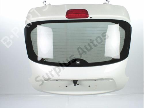 tailgate-nissan-juke-f15-2010-2011-2012-2013-2014-2015-2016-2017-2018-2019-33568901 main image