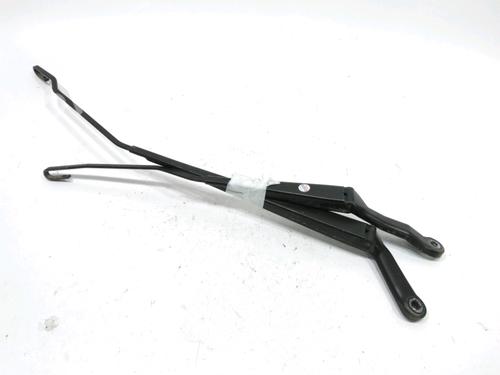 Used Front windshield wiper arm PEUGEOT 206 CC (2D) 2.0 S16 (136 hp) 31007607