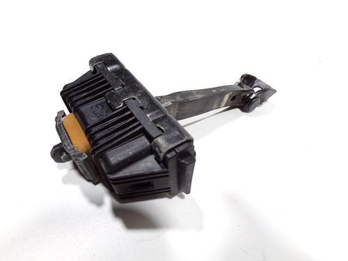 Used Hinge/Door check strap Hinge/Door check strap 37777846 37777846