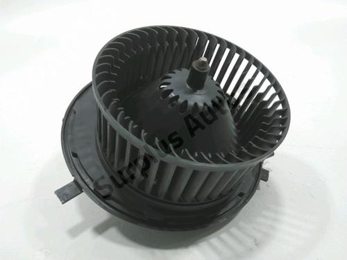 Used Heater blower motor VW GOLF VII (5G1, BQ1, BE1, BE2) 1.6 TDI (105 hp) 30986903