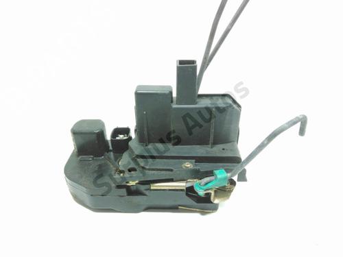 Højre bagtil lås JEEP GRAND CHEROKEE II (WJ, WG) 4.7 V8 4x4 (258 hp) 30101953