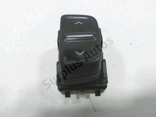 Used Left front window switch Left front window switch DACIA SANDERO II TCe 90 (B8M1, B8MA, B8AC) (90 hp) 30999142 30999142