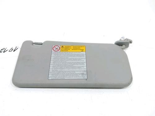 Used Right sun visor Right sun visor 31002532 31002532