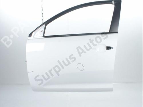 Used Left front door KIA SPORTAGE III (SL) [2009-2017]  29580076