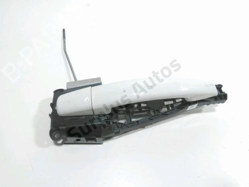 Used Front right exterior door handle OPEL CORSA E (X15) 1.4 (08, 68) (90 hp) 30335240