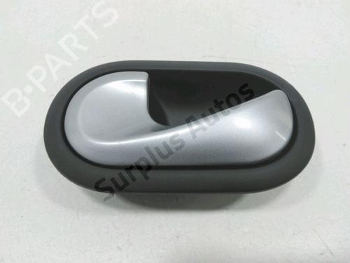 rear-left-interior-door-handle-renault-clio-iii-grandtour-kr01_-2007-31207729 main image