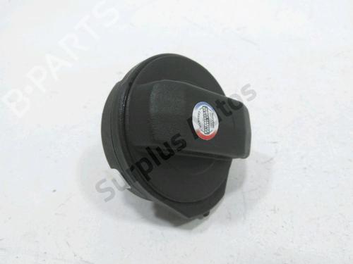 Tankdæksel VW POLO IV (9N_, 9A_) 1.2 12V (64 hp) 30983856