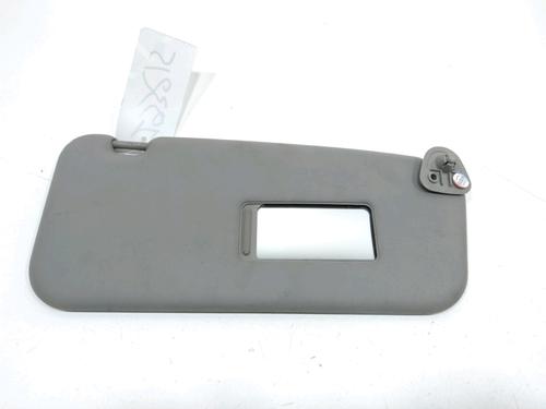 Used Right sun visor Right sun visor 31002557 31002557