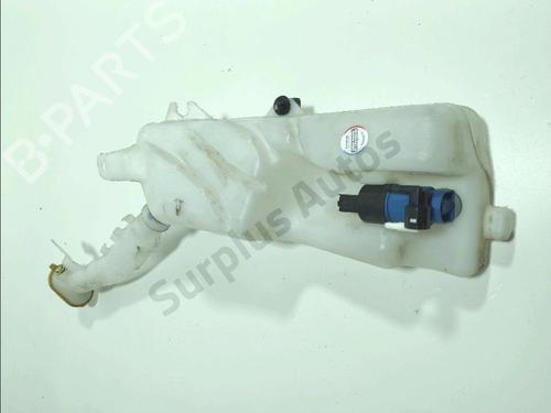 windscreen-washer-tank-renault-clio-iii-br01-cr01-2005-2006-2007-2008-2009-2010-2011-2012-2013-2014-32356643 main image