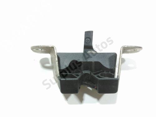 Used Tailgate lock PEUGEOT 107 (PM_, PN_) 1.0 (68 hp) 28260886