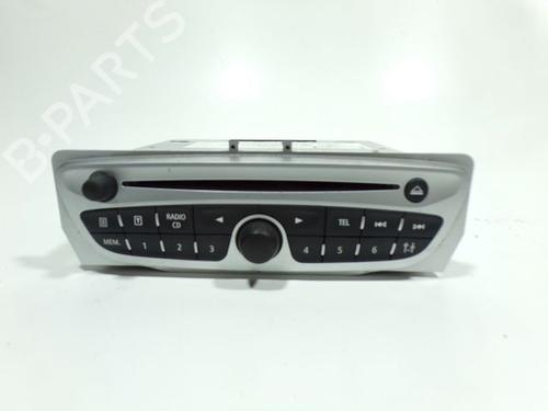radio-renault-megane-iii-hatchback-bz01_-b3_-2008-28231747 main image