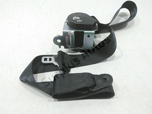 rear-right-seatbelt-dacia-duster-hs_-2010-2011-2012-2013-2014-2015-2016-2017-2018-39737355 main image