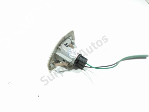 Left side indicator DACIA SANDERO II 1.0 SCe 75 (B8JC, B8JD, B8NC) | BP31327243I20