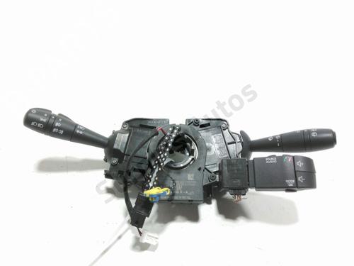 Commandes au volant RENAULT CLIO IV (BH_) 1.5 dCi 75 (75 hp) 31913965