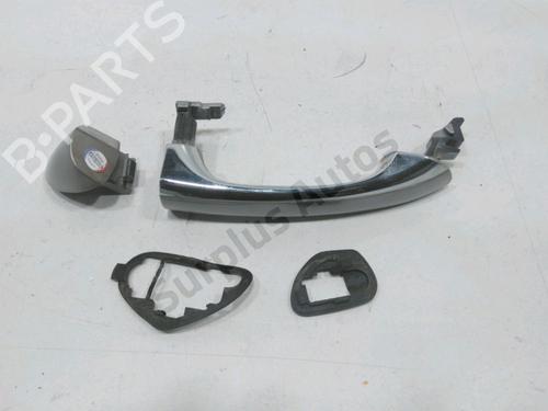 front-right-exterior-door-handle-mercedes-benz-c-class-coupe-cl203-2001-2002-2003-2004-2005-2006-2007-2008-2009-2010-2011-30995793 main image