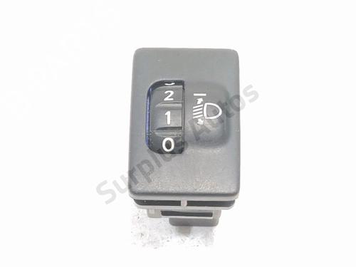 other-toyota-yaris-_p13_-2010-2011-2012-2013-2014-2015-2016-2017-2018-2019-2020-39088720 main image