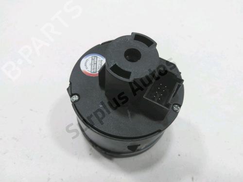 Headlight switch VW GOLF PLUS V (5M1, 521) 1.9 TDI | BP30990339I24