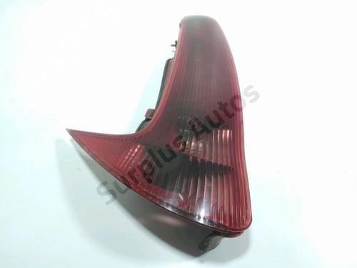 Used Left taillight PEUGEOT 206 Hatchback (2A/C) 2.0 HDI 90 (90 hp) 30503978