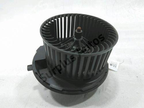 Used Heater blower motor VW GOLF VI (5K1) 1.4 TSI (122 hp) 30986886